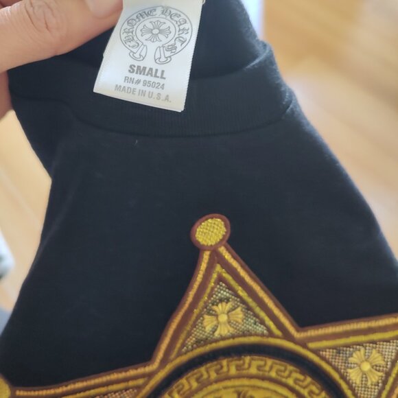 CH Black T-shirt - Picture 5 of 8